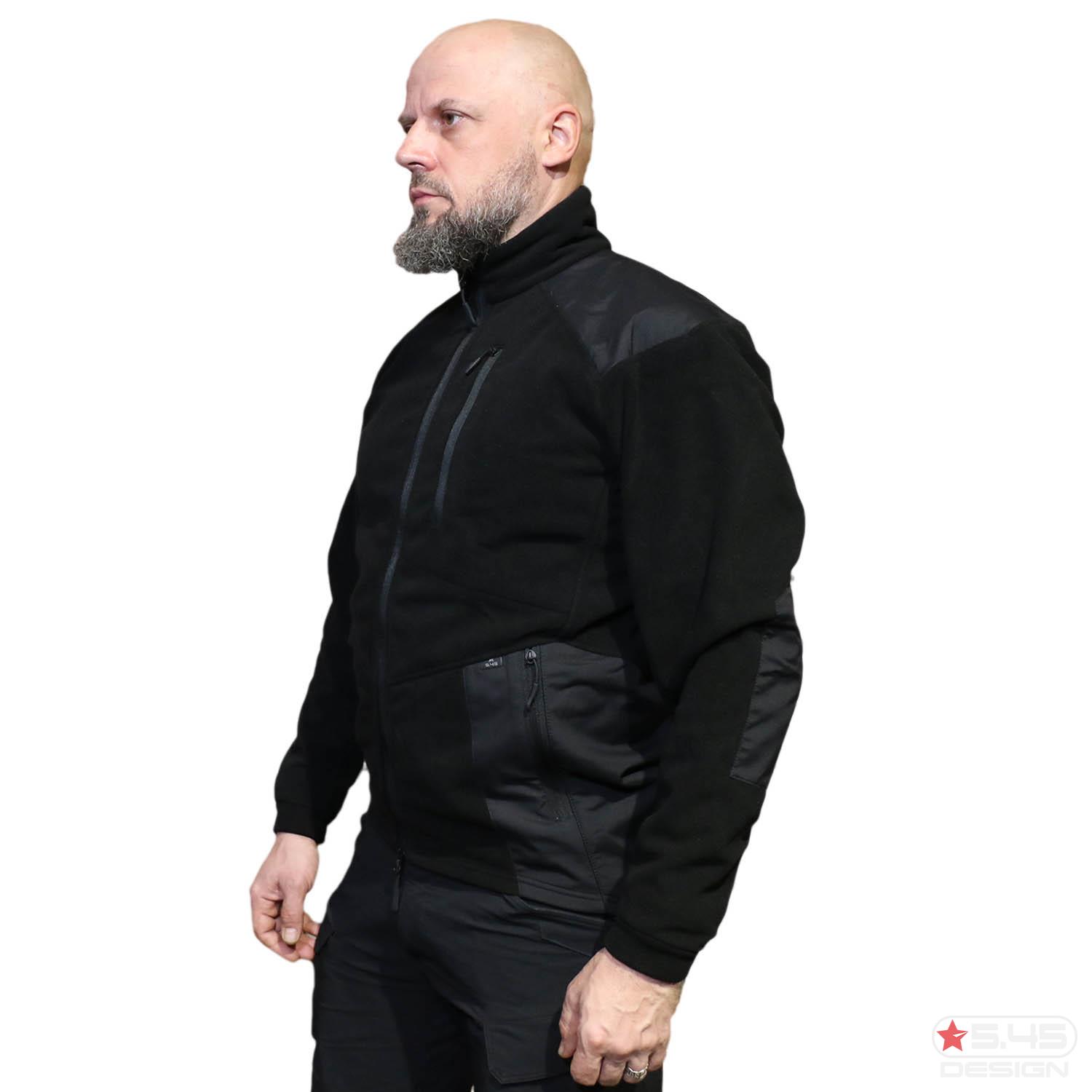 A central full-length zipper allows taking this jacket on and off quickly when necessary.